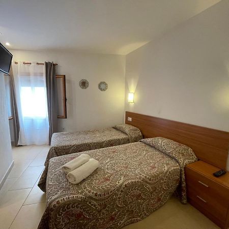 P&R Hostals Codolar トッサ・デ・マール エクステリア 写真